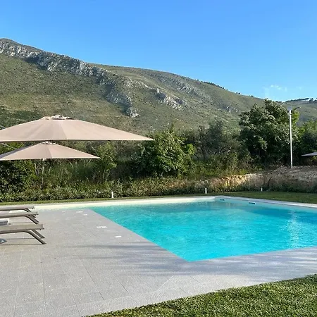 Civetta Blu Bed & Breakfast
